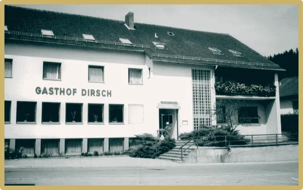 Historische Außenansicht des Gasthofs Dirsch