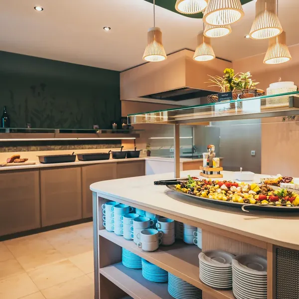Buffet – Ansicht 03 im Restaurant- und Genussbereich des Hotel Dirsch