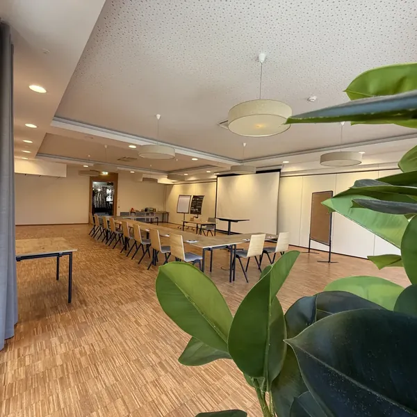 Tagungsräume – Ansicht 02 im Tagungsbereich des Hotel Dirsch
