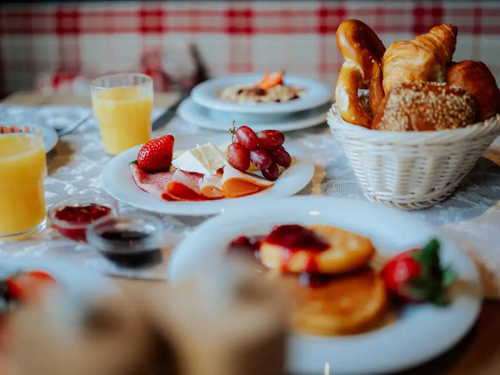 Hotel Dirsch Frühstücksbuffet