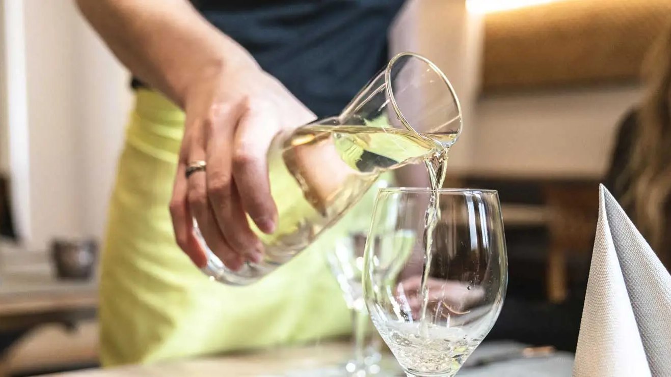 Service apprenticeship at Hotel Dirsch